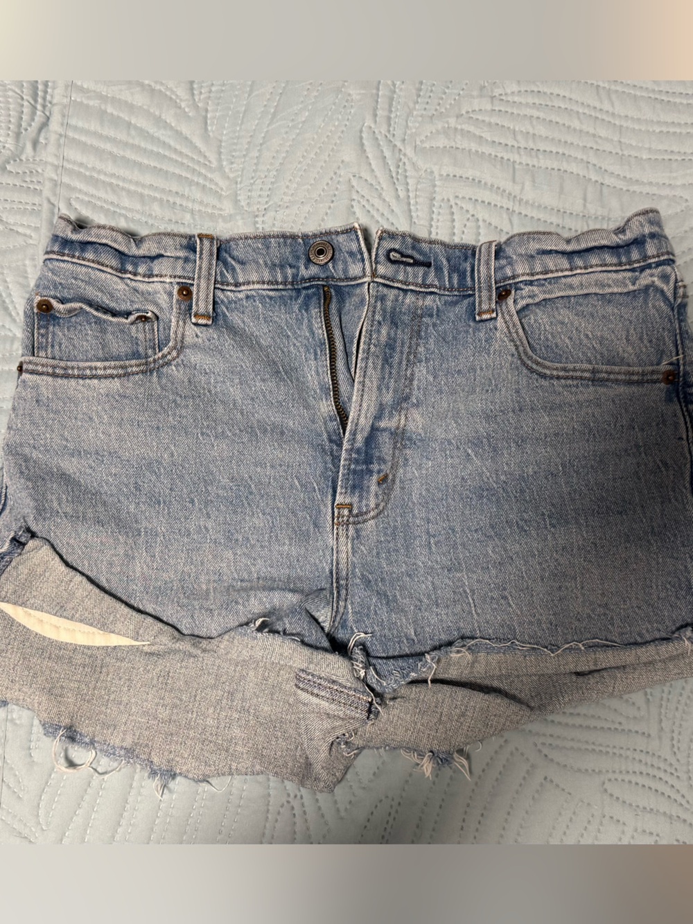 Abercrombie The Mom Short